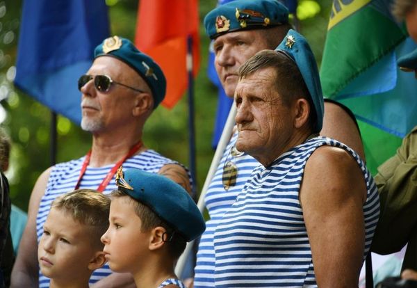 День ВДВ России, празднование в Симферополе День ВДВ России, празднование в Симферополе