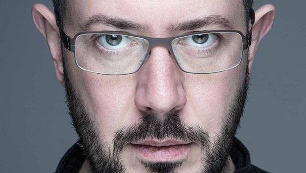 Артемий Лебедев