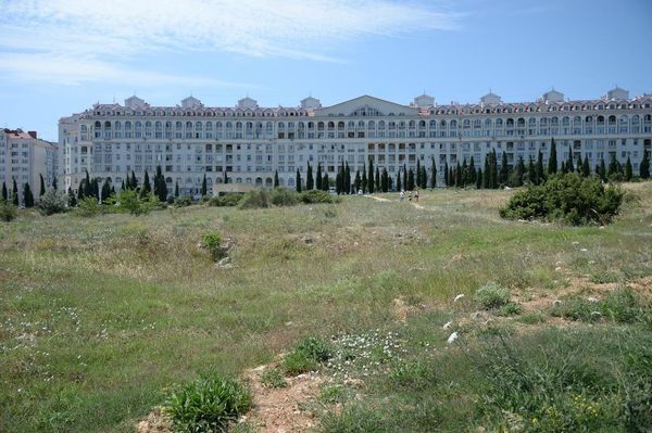 Пустырь в районе бухты Омега – херсонесская хора