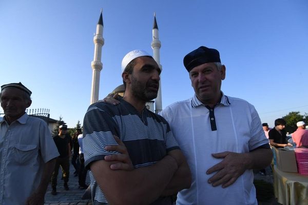 Главный намаз в мечети Кадыр Джами в Симферополе