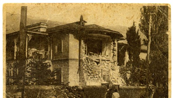 Крымское землетрясение 1927 года. Разрушенный корпус больницы в Кореизе