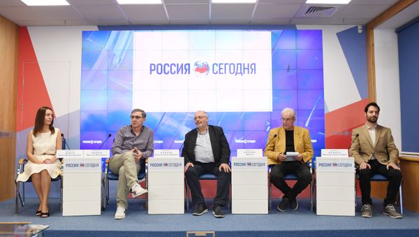 Пресс-конференция, посвященная визиту в Крым греческой делегации Пресс-конференция, посвященная визиту в Крым греческой делегации