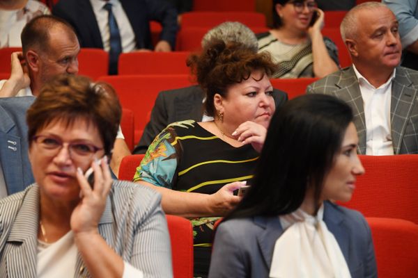 Ирина Черненко, депутат ГС РК второго созыва Ирина Черненко, депутат ГС РК второго созыва