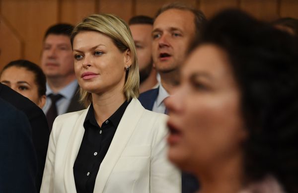 Евгения Добрыня, депутат ГС РК второго созыва Евгения Добрыня, депутат ГС РК второго созыва