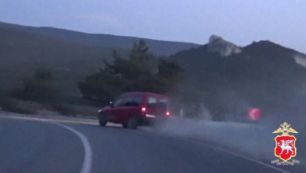 Погоня ДПС за пьяной крымчанкой закончилась аварией