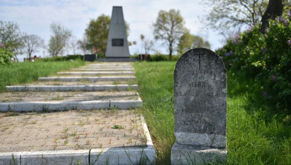 Французское кладбище в Севастополе Французское кладбище в Севастополе