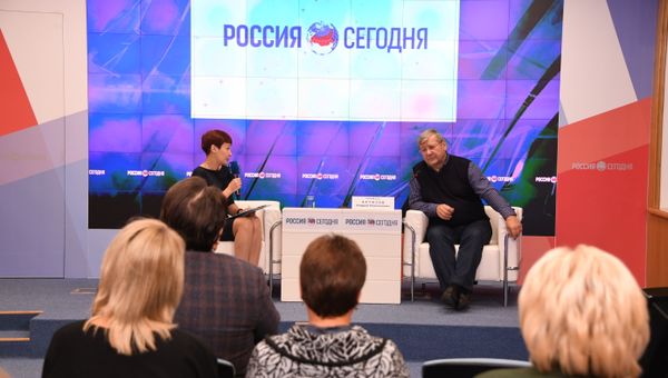 Пресс-конференция руководителя Федерального архивного агентства Андрея Артизова