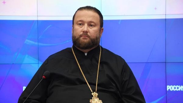 Секретарь Симферопольской и Крымской епархии, настоятель Петро-Павловского кафедрального собора протоиерей Александр Якушечкин