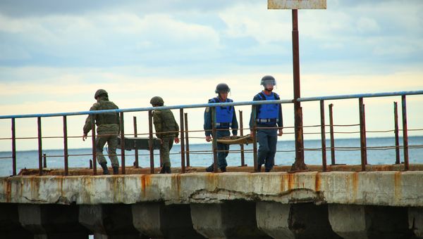 С затонувшего у Феодосии корабля Жан Жорес эвакуировали 6,5 тысяч бомб
