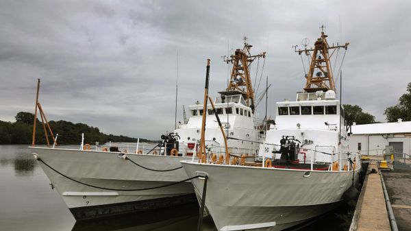 Передача Украине катеров береговой охраны класса Island
