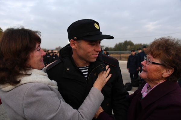 Отправка призывников. Симферополь Отправка призывников. Симферополь