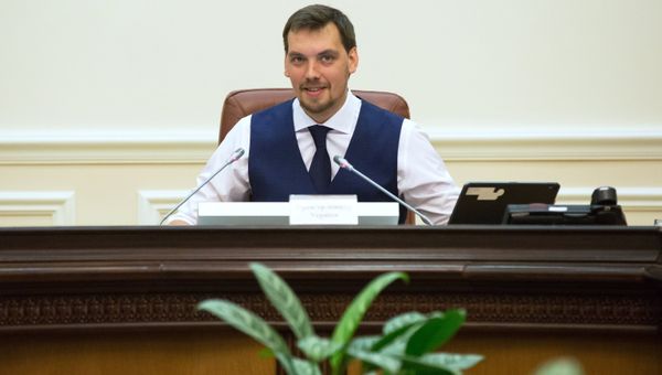 Премьер-министр Украины Алексей Гончарук на первом заседании нового кабинета министров Украины в Киеве.