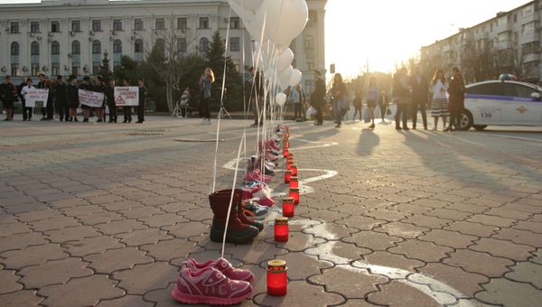 Акция памяти жертв ДТП в Симферополе