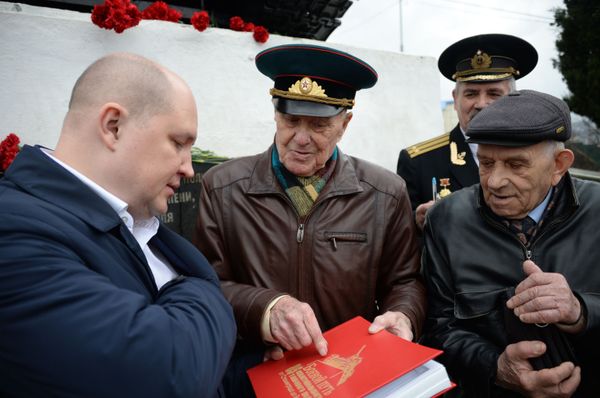 На семерке к 34-ке: первым поездом в Крым по местам боевой славы