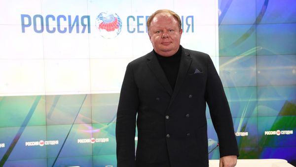 Пресс-конференция председателя комитета по туризму, курортам и спорту Госсовета РК Алексея Черняка Пресс-конференция председателя комитета по туризму, курортам и спорту Госсовета РК Алексея Черняка
