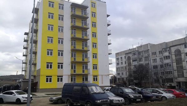 Более 70 семей реабилитированных крымчан получили квартиры в Керчи Более 70 семей реабилитированных крымчан получили квартиры в Керчи