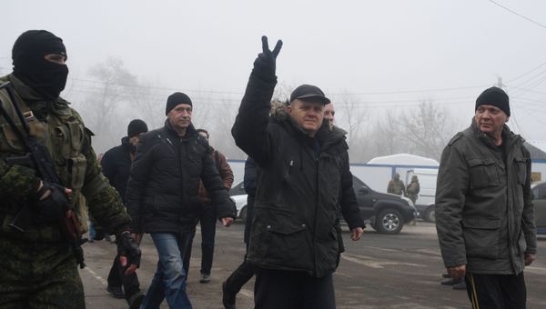 Обмен военнопленными между ДНР, ЛНР и Украиной в Донецкой области Обмен военнопленными между ДНР, ЛНР и Украиной в Донецкой области