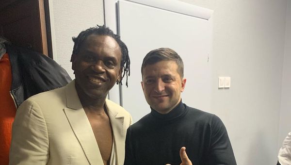 Шведский музыкант Доктор Албан и президент Украины Владимир Зеленский