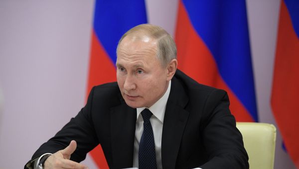 Рабочая поездка президента РФ В. Путина в Южный федеральный округ
