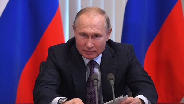 Рабочая поездка президента РФ В. Путина в Южный федеральный округ