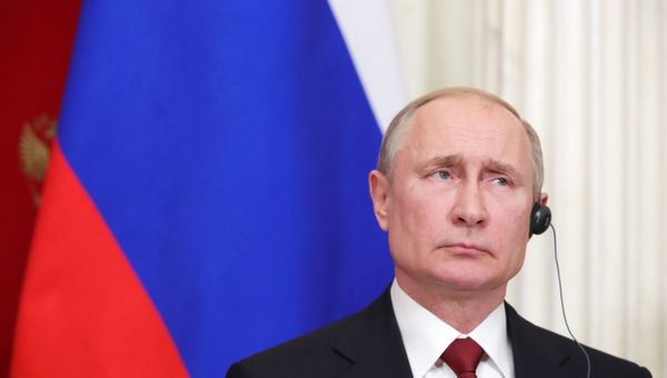 Пресс-конференция по итогам встречи президента РФ В. Путина с канцлером Германии А. Меркель