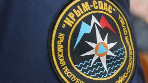 Шеврон сотрудника КРЫМ-СПАС Шеврон сотрудника КРЫМ-СПАС