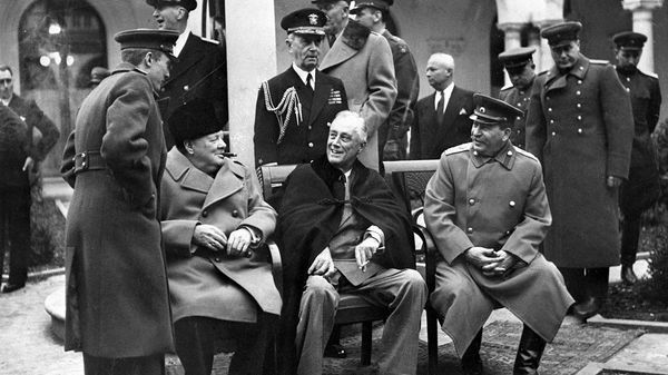 Ялтинская (Крымская) конференция союзных держав. 4-11 февраля 1945 года.