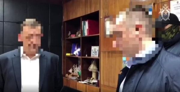 В Крыму задержали директора МУПа за взятку - видео