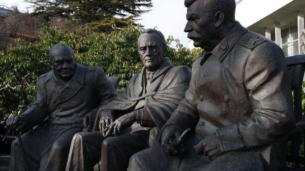 Председатель Госдумы РФ С.Нарышкин принял участие в Открытии памятника лидерам антигитлеровской коалиции-участникам Ялтинской конференции 1945 г.