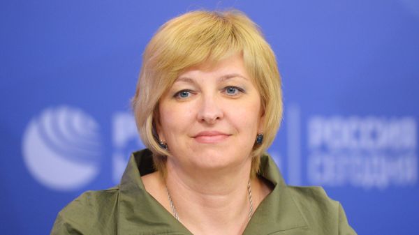 Сопредседатель Центрального штаба ОНФ Елена Цунаева Сопредседатель Центрального штаба ОНФ Елена Цунаева