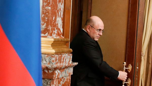 21 января 2020. Председатель правительства РФ Михаил Мишустин перед началом совещания с членами кабинета министров РФ