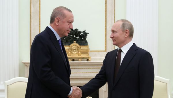 Президент РФ В. Путин встретился с президентом Турции Р. Эрдоганом Президент РФ В. Путин встретился с президентом Турции Р. Эрдоганом