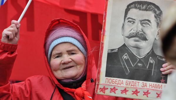 Шествие и митинг КПРФ, приуроченный ко Дню защитника Отечества Шествие и митинг КПРФ, приуроченный ко Дню защитника Отечества