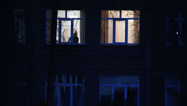 Окна жилого дома. Архивное фото