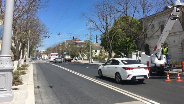 Улица Ленина в Севастополе, 25.04.2020 г. Улица Ленина в Севастополе, 25.04.2020 г.