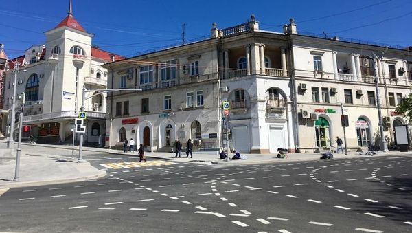 Новая разметка на перекрестке Большой Морской и Адмирала Октябрьского.