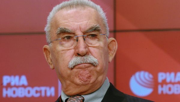 Журналист, общественный деятель Джульетто Кьеза. Архивное фото