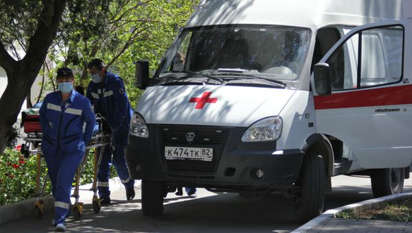 Автомобиль скорой помощи, работа сотрудников скорой