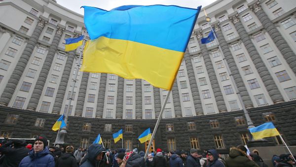 Акция у здания Кабинета министров Украины. Архивное фото