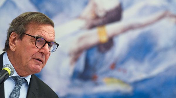 Председатель совета директоров Nord Stream 2 AG Герхард Шредер Председатель совета директоров Nord Stream 2 AG Герхард Шредер