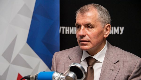Владимир Константинов на радио
