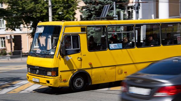 Автобус город улица транспорт