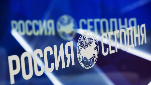 Логотип на павильоне МИА Россия сегодня Логотип на павильоне МИА Россия сегодня