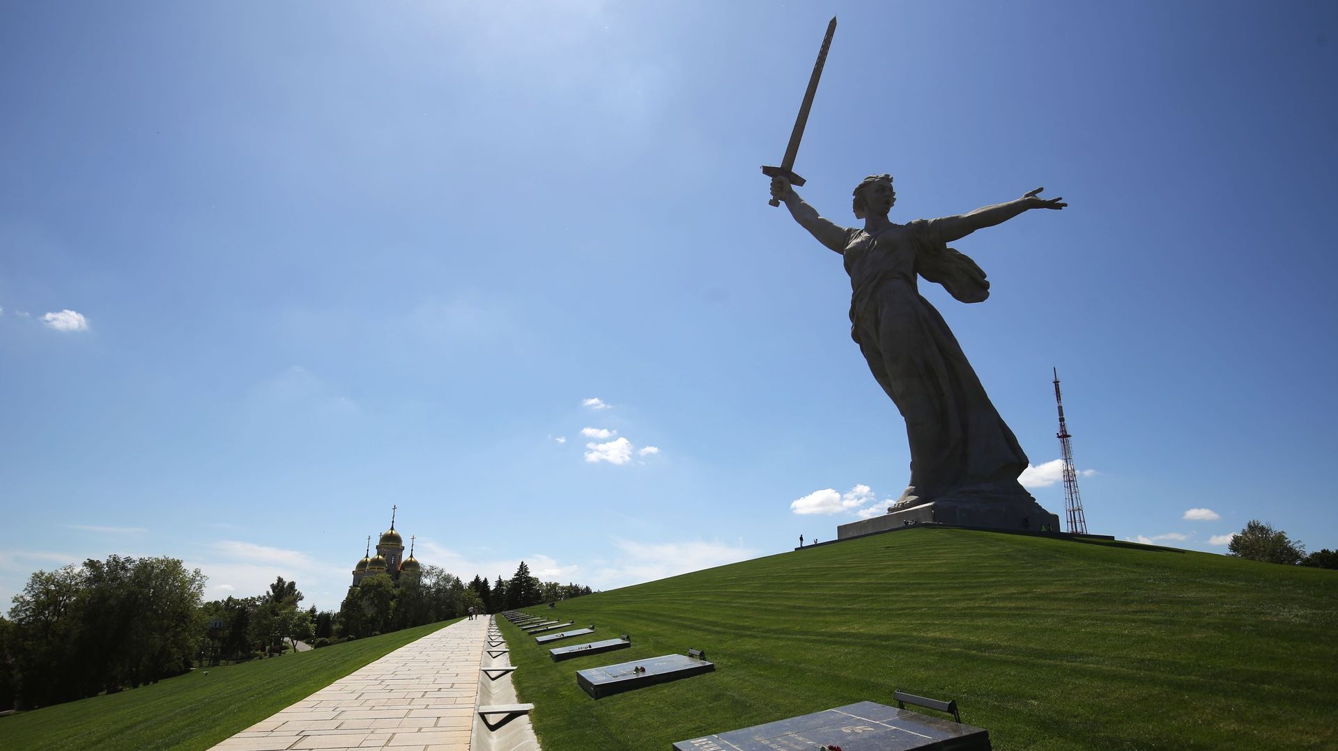 Монумент Родина-мать зовет! на Мамаевом кургане после реставрации - РИА Новости, 1920, 02.02.2026