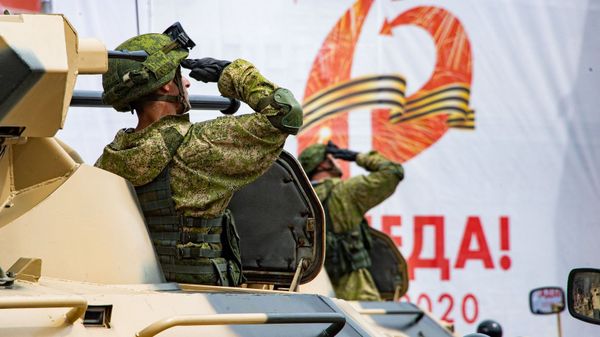 ВИДЕО Парад Победы Симферополь ВИДЕО Парад Победы Симферополь
