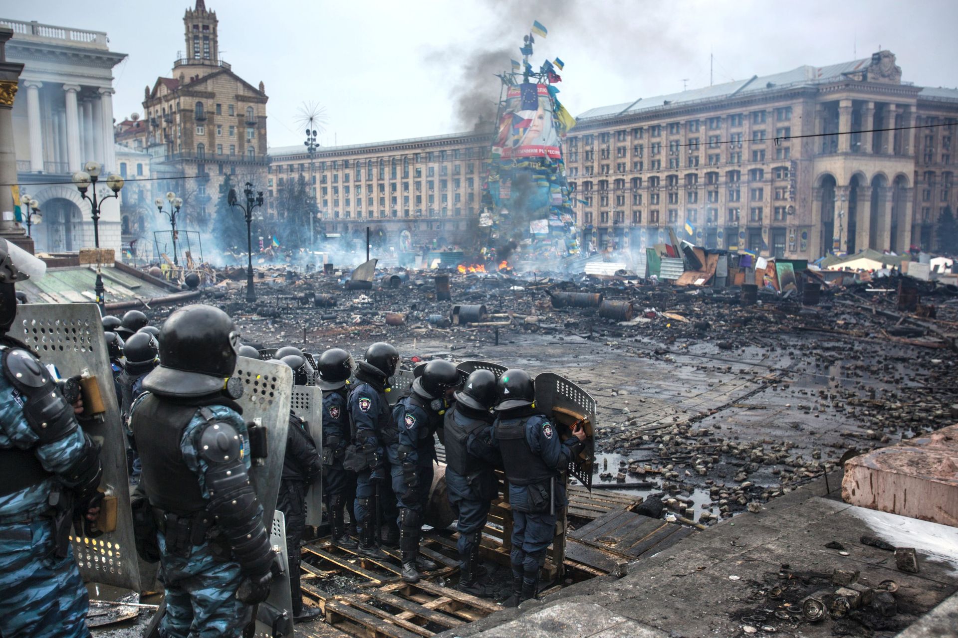 Майдан в Киеве. Площадь Независимости, февраль 2014 года. Майдан в Киеве. Площадь Независимости, февраль 2014 года. - РИА Новости, 1920, 11.08.2021