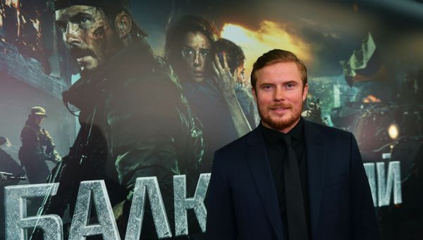 Актер Антон Пампушный на премьере фильма режиссера Андрея Волгина Балканский рубеж в кинотеатре Каро 11 Октябрь в Москве