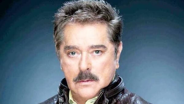 Мексиканский актер Раймундо Капетильо. Архивное фото Мексиканский актер Раймундо Капетильо. Архивное фото