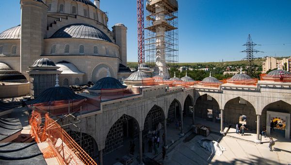 Строительство соборной мечети