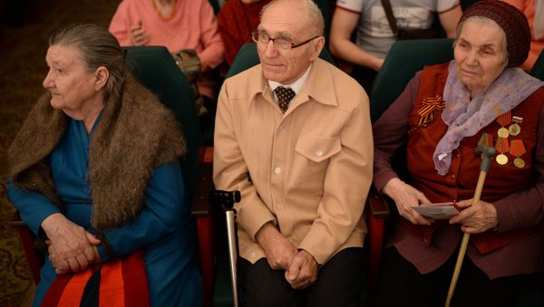 Вручение юбилейных медалей ветеранам войны к 70-летию Победы в Великой Отечественной войне